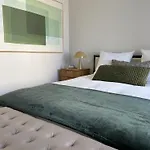 Apartment Charminn Estacao Aveiro
