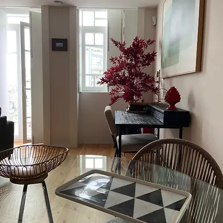 Charminn Estacao アパート