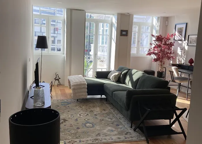 Charminn Estacao Apartment